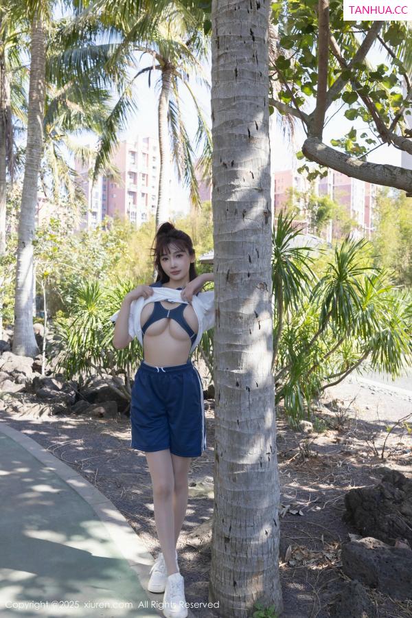 [XiuRen]高清写真图 2025.03.06 No.9979 陆萱萱 丝袜美腿